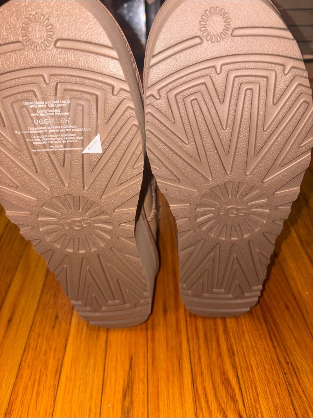 UGG women’s Short Suede Boots in Chestnut